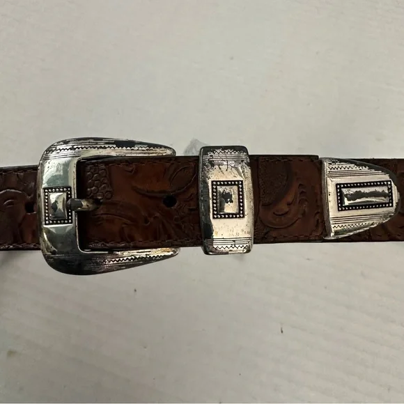 Tooled Leather Belt Brown with Silver Very Distressed Etched Hardware Never Worn - Picture 2 of 10